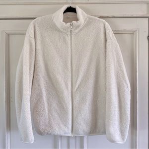 Uniqlo cream Sherpa zip up jacket